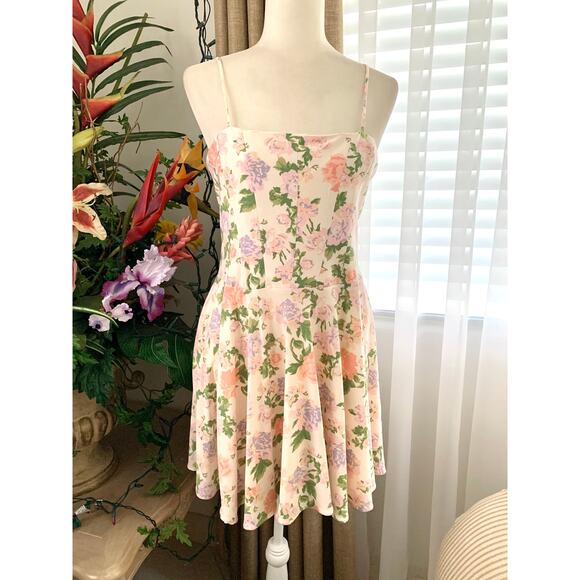 Zara Straight Neckline Spaghetti Strap Floral Mini Dress in Cream - Picture 5 of 15